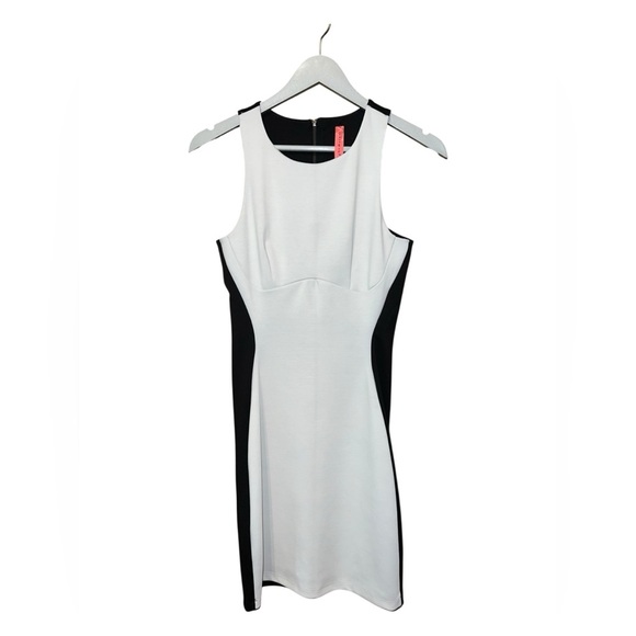 Eight Sixty Black & White Colorblock Bodycon Dress – Size Small - Picture 1 of 4